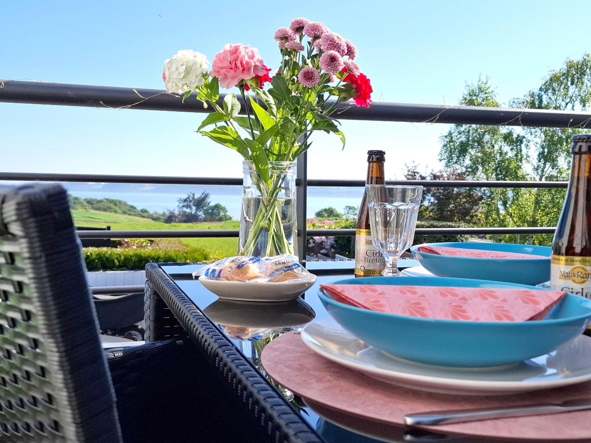 Le Ti'Nid - Gite De Charme - Vue Mer Langueux ภายนอก รูปภาพ